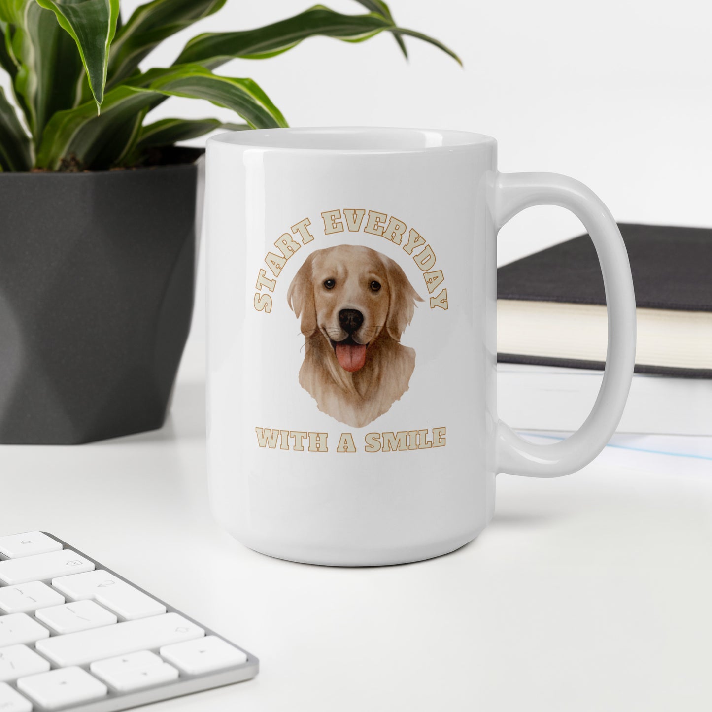 Man's Best Friend #07 Golden Retriever "START EVERYDAY WITH A SMILE"White glossy mug